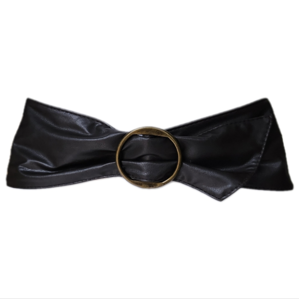 Wide dark brown belt